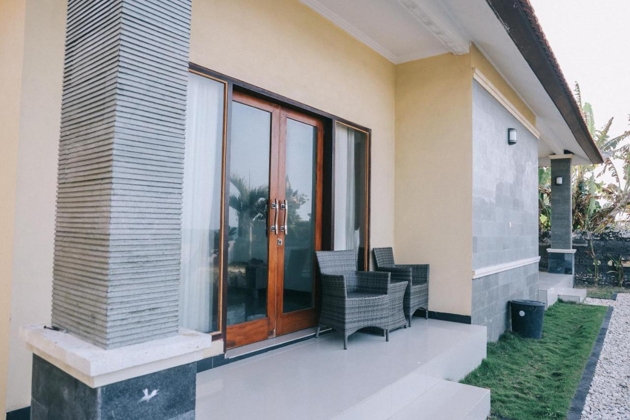 Cave Beach Bungalow Semaya Exteriör bild